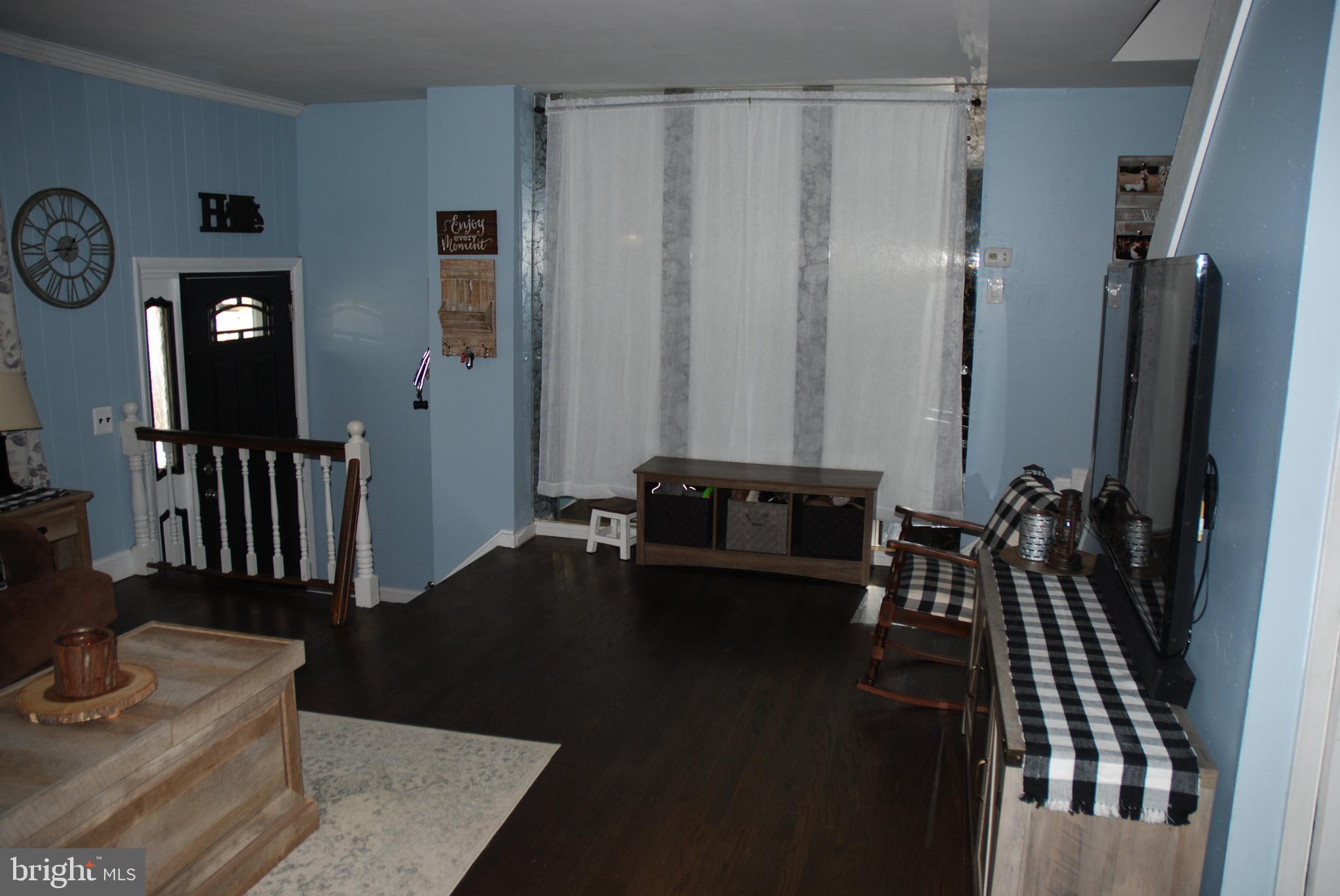 12429 Dunks Ferry Road Philadelphia, PA 19154 - Photo 7 of 47