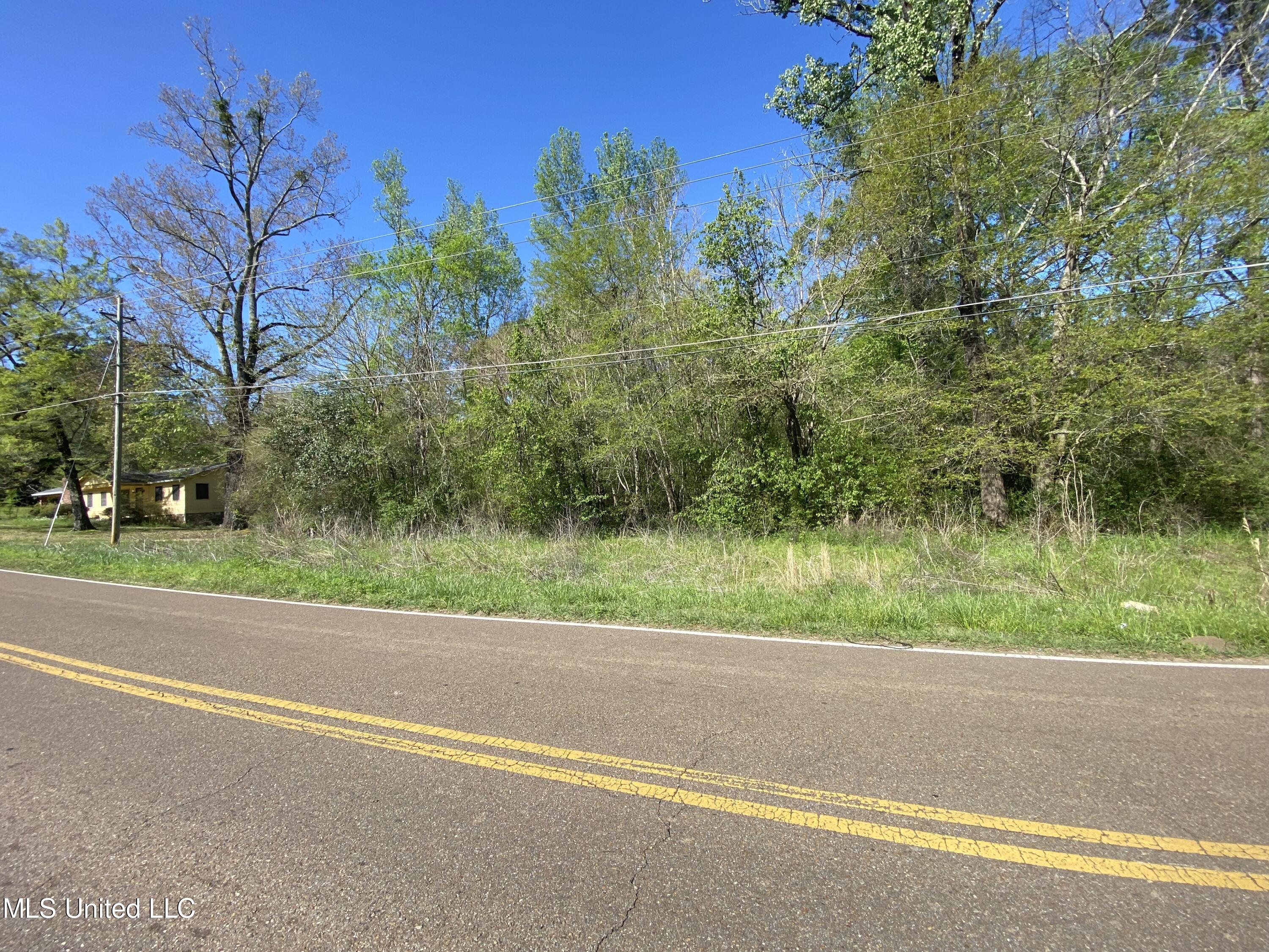 Rainey Rd Road Jackson, MS 39212 - Photo 1 of 5 front of property
