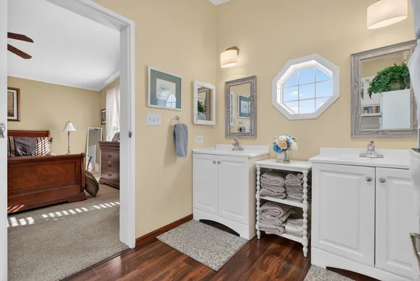 $129,900 | 10851 La Costa Lane, Frankfort, IL 60423