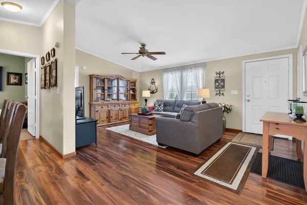 $129,900 | 10851 La Costa Lane, Frankfort, IL 60423