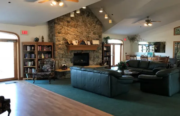 $129,900 | 10851 La Costa Lane, Frankfort, IL 60423