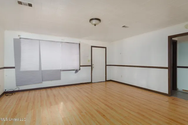 $135,000 | 907 West Hinton Avenue, Lumberton, MS 39455