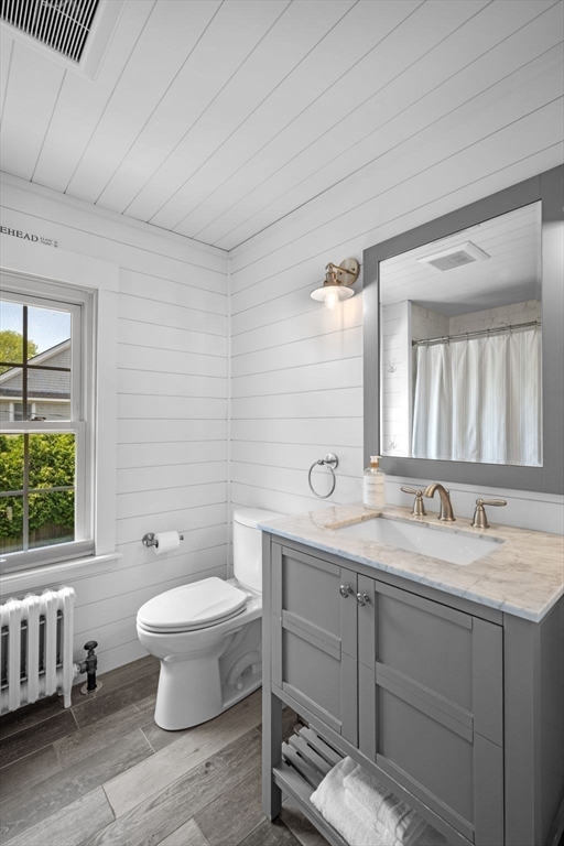 18 Pickwick Road Marblehead, MA 01945 - Photo 16 of 30