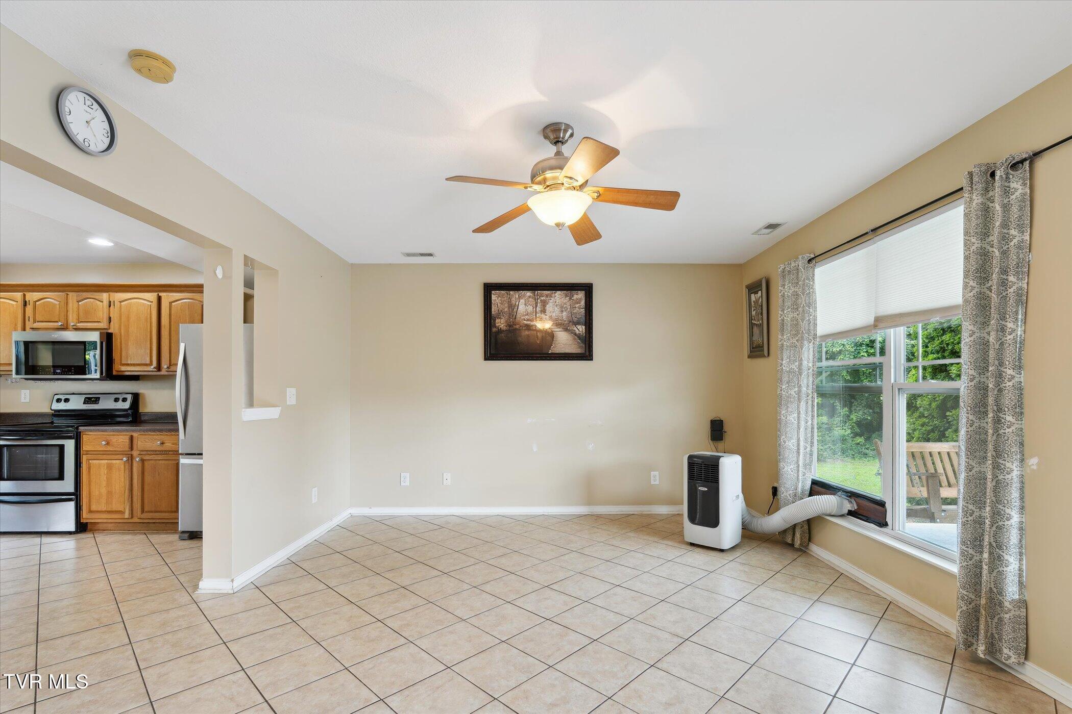 104 Ricker Avenue Greeneville, TN 37743 - Photo 14 of 55 14-104-Ricker-Ave-Greeneville-TN-37743-W