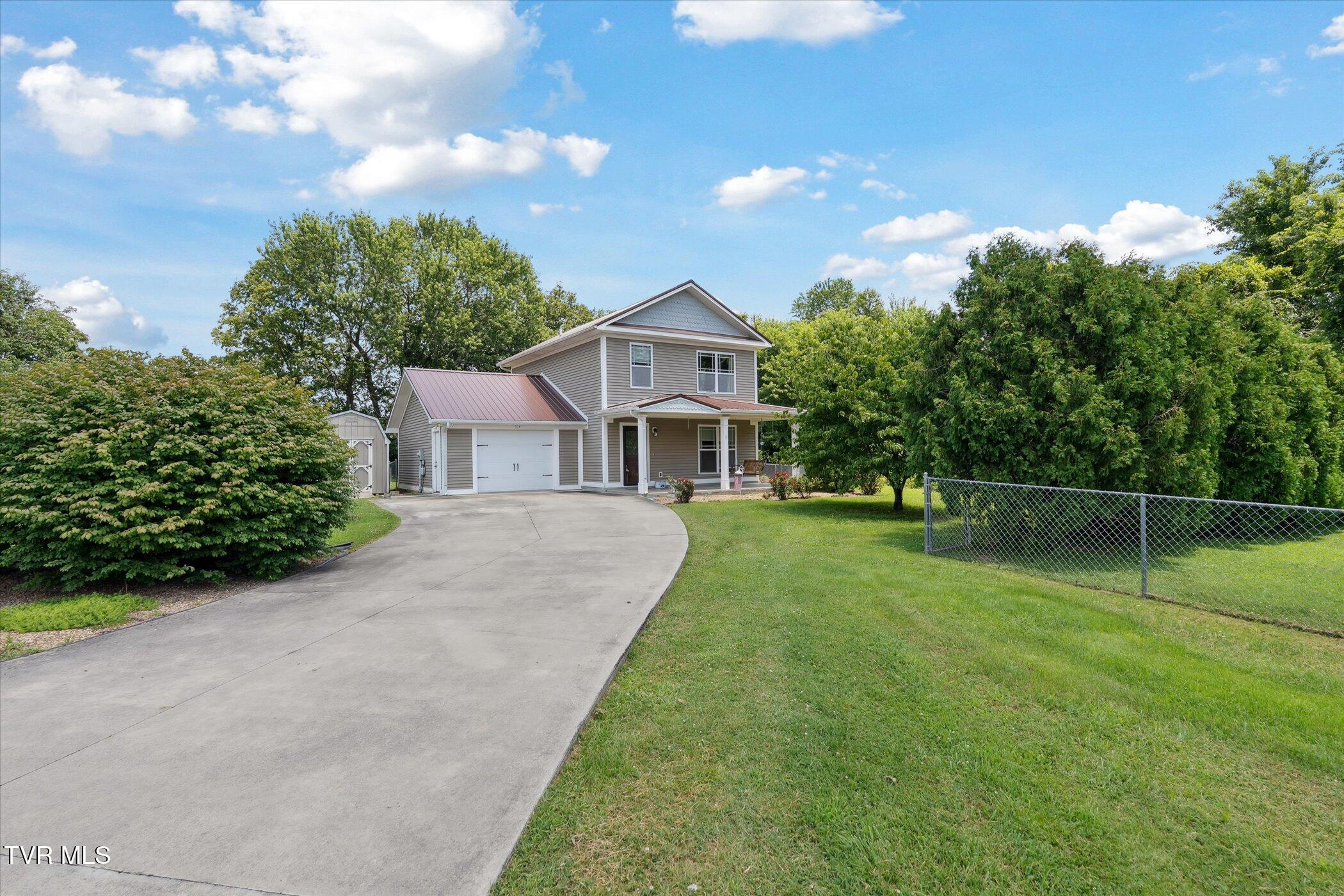104 Ricker Avenue Greeneville, TN 37743 - Photo 4 of 55 04-104-Ricker-Ave-Greeneville-TN-37743-W