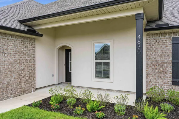 $395,000 | 4630 Jayhawk Drive, Crestview, FL 32539