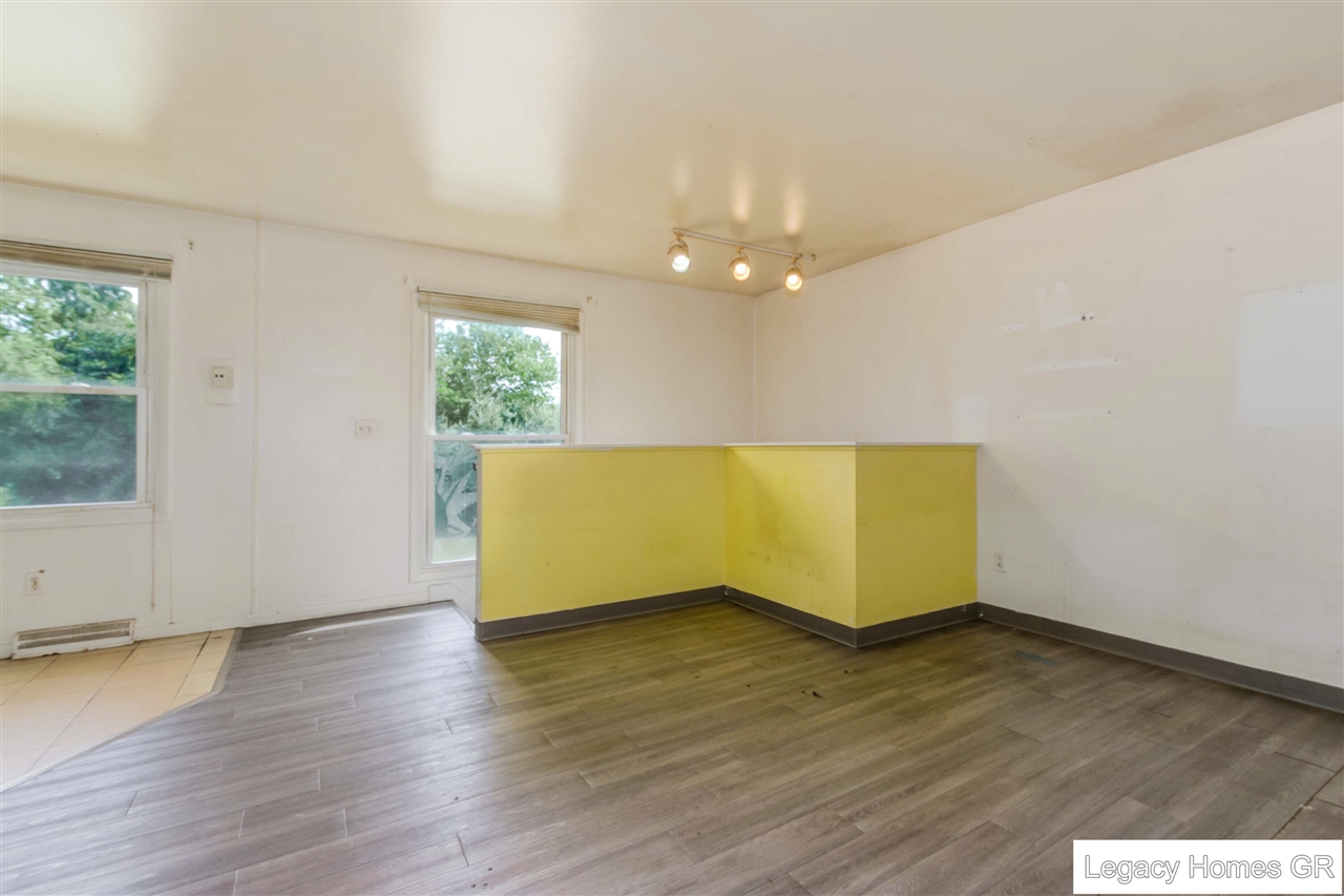 5890 Ridgebrook Drive, Unit 5892 Grand Rapids, MI 49508 - Photo 22 of 38
