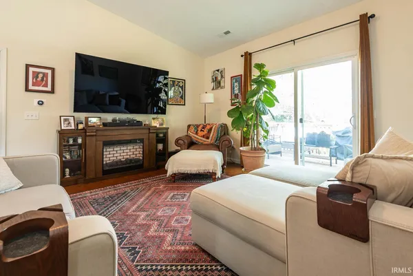 $292,900 | 5776 West Monarch Court, Bloomington, IN 47403