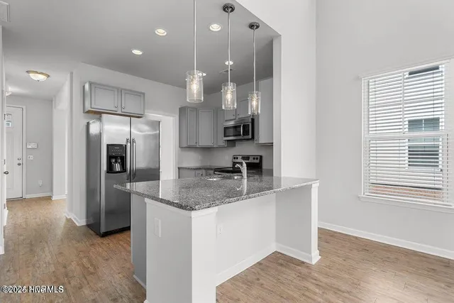 $2,300 | 7334 Chipley Drive, Wilmington, NC 28411