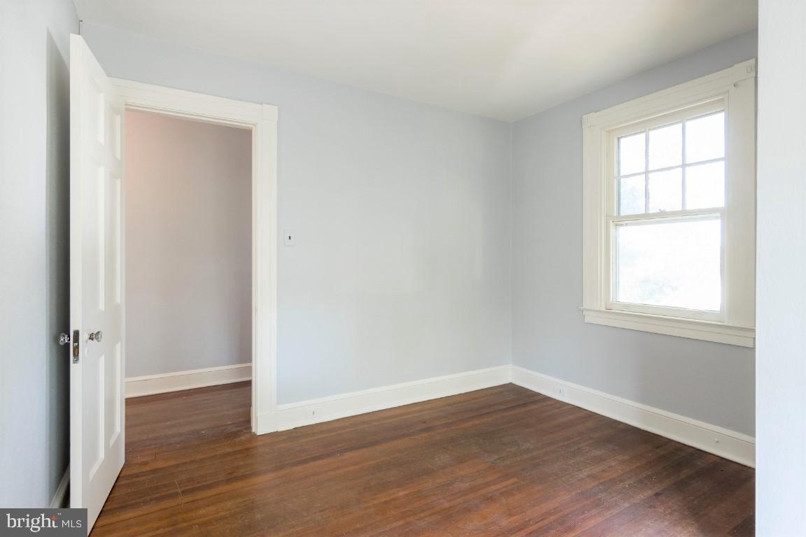 6343 Frederick Road Catonsville, MD 21228 - Photo 22 of 41 Gallery Image 22