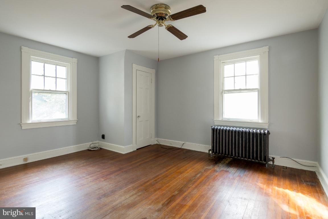 6343 Frederick Road Catonsville, MD 21228 - Photo 25 of 41 Bedroom #4