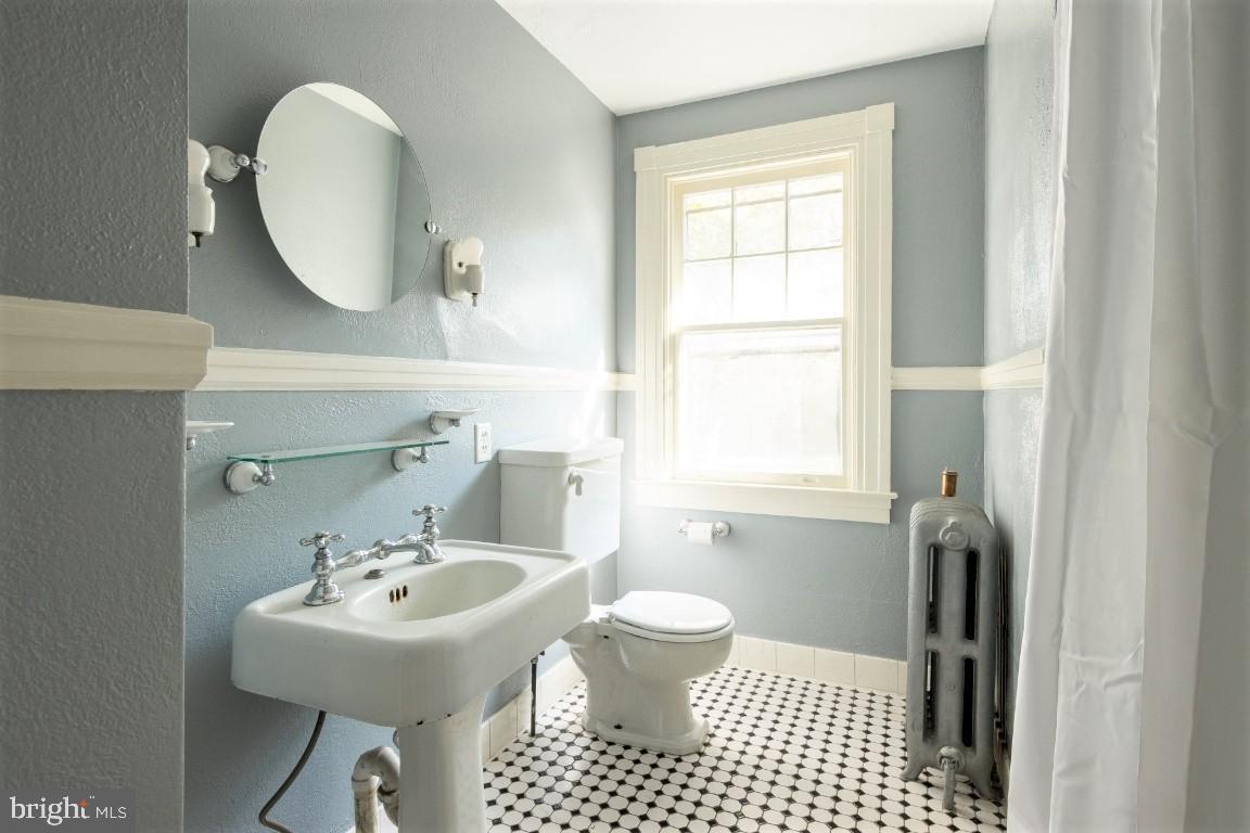 6343 Frederick Road Catonsville, MD 21228 - Photo 28 of 41 2nd full bathroom
