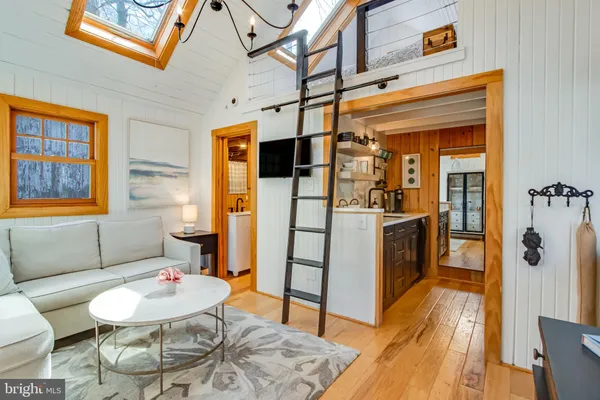 $568,000 | 158 Henlopen Avenue, Unit 8, Rehoboth Beach, DE 19971