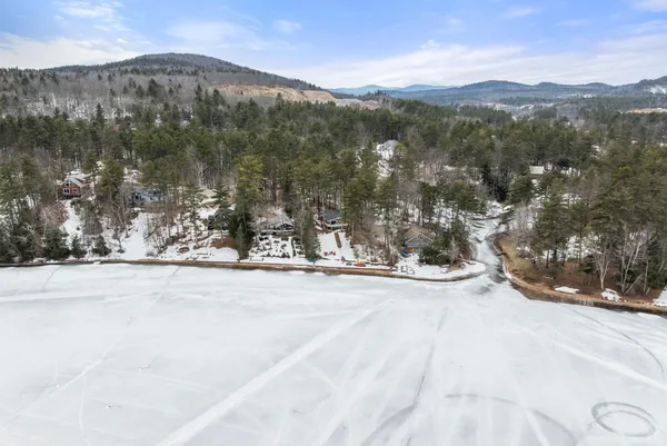 $699,000 | 726 Pequawket Drive, Conway, NH 03818