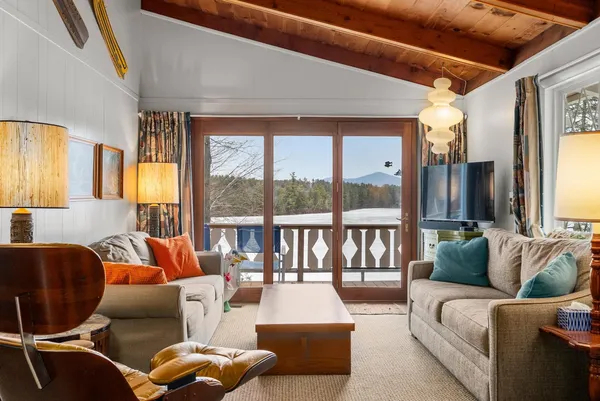 $699,000 | 726 Pequawket Drive, Conway, NH 03818