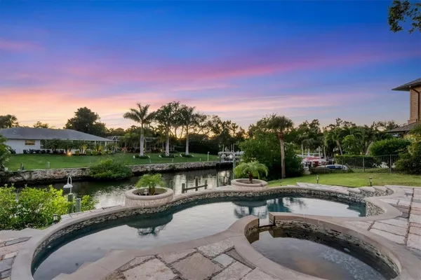 $2,395,000 | 7300 Cove Terrace, Sarasota, FL 34231