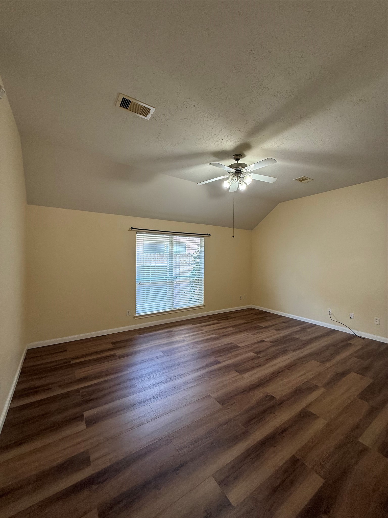 13239 Rustic Garden Drive Houston, TX 77083 - Photo 8 of 12