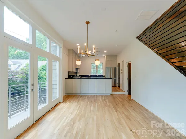 $3,100 | 1174 Park W Drive, Charlotte, NC 28209