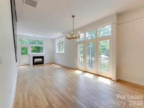 $3,100 | 1174 Park W Drive, Charlotte, NC 28209