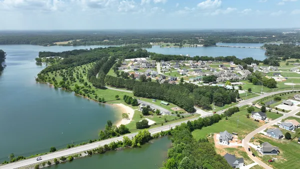 $1,095,000 | 155 Hammock Court, Winchester, TN 37398