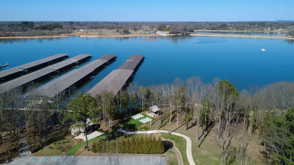 $1,095,000 | 155 Hammock Court, Winchester, TN 37398