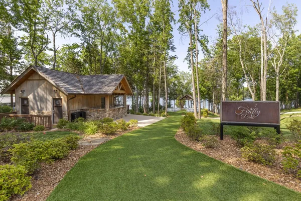 $1,095,000 | 155 Hammock Court, Winchester, TN 37398