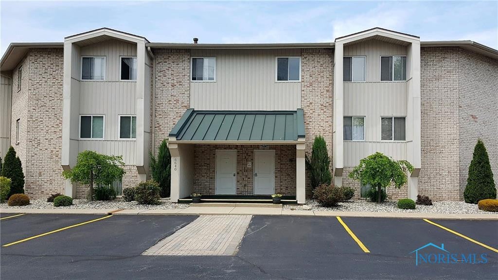 6640 Salisbury Road, Unit 307 Maumee, OH 43537 - Photo 2 of 28 Gallery Image 2