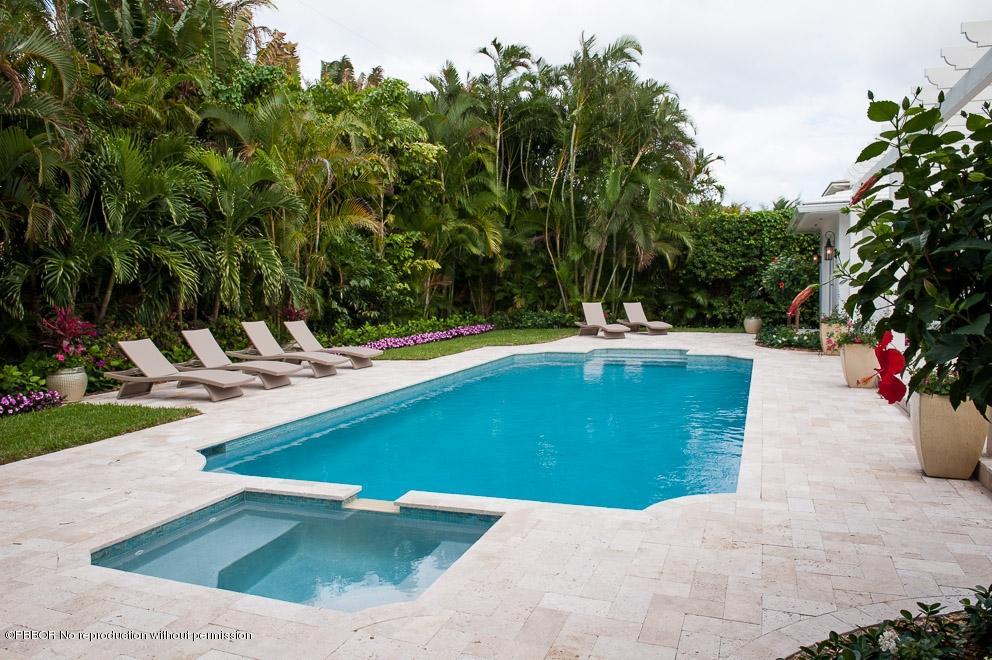 211 Kenlyn Road Palm Beach, FL 33480 - Photo 8 of 11 Pool and Spa