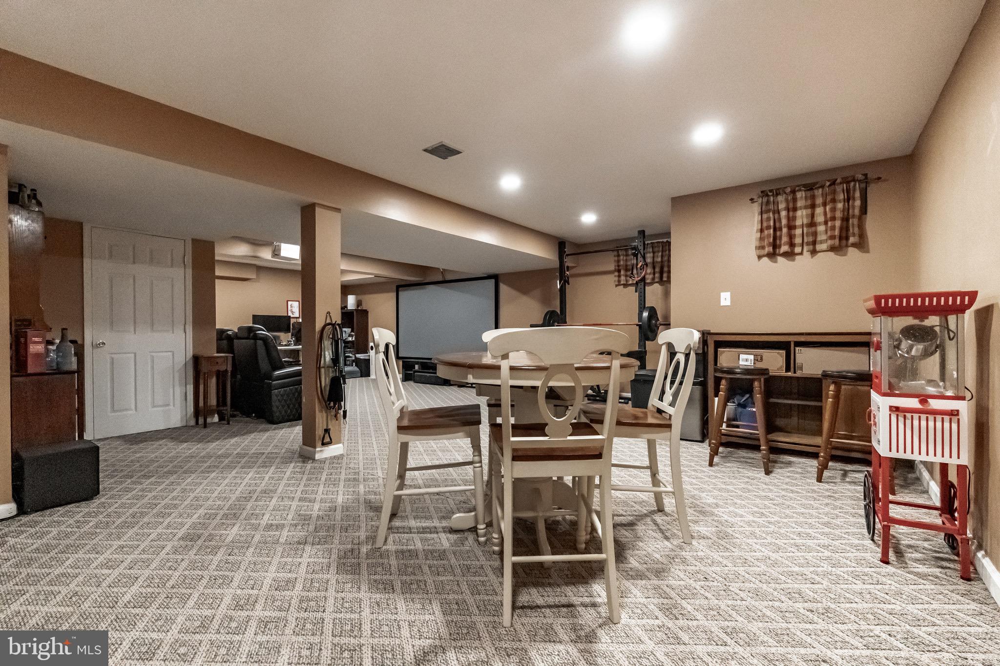 112 Lantern Way Deptford, NJ 08096 - Photo 26 of 30 a large kitchen with a table and chairs in it