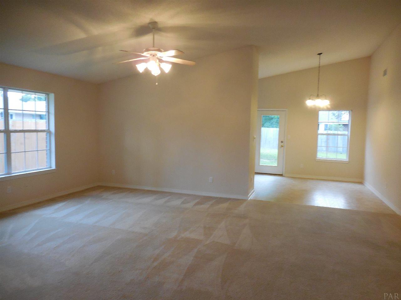 6752 Cedar Ridge Circle Milton, FL 32570 - Photo 2 of 28 Gallery Image 2