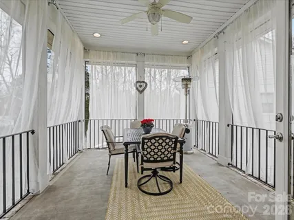 $1,150,000 | 9829 Genevieve Court, Charlotte, NC 28270