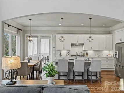 $1,150,000 | 9829 Genevieve Court, Charlotte, NC 28270