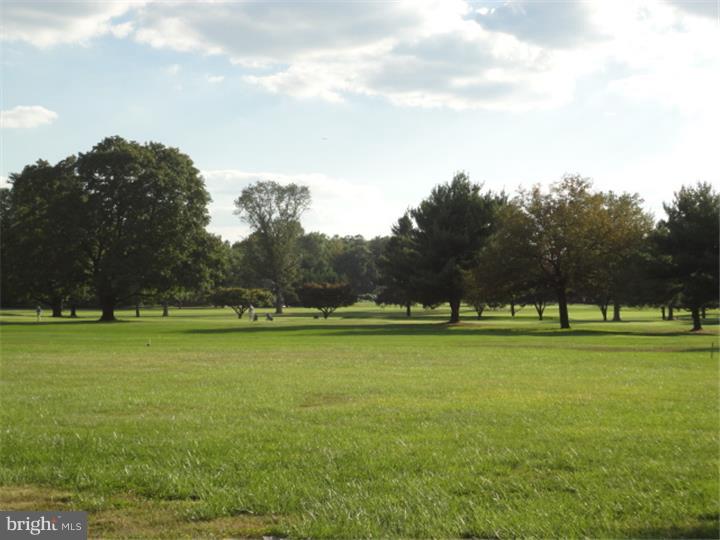 730 Golf View Road Moorestown, NJ 08057 - Photo 3 of 4