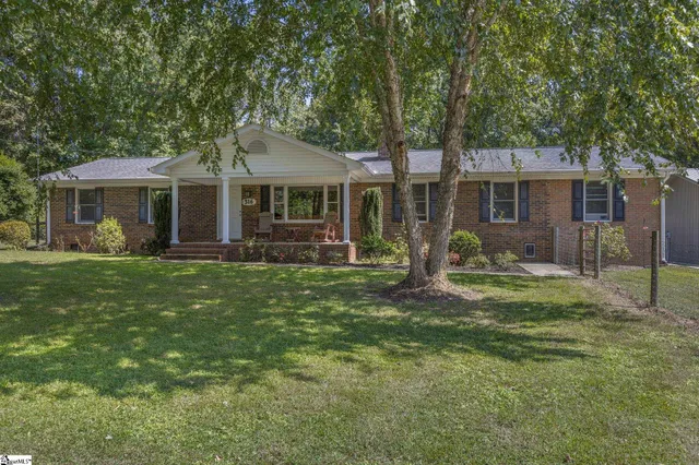 $775,000 | 316 Mountain Estates Road, Pickens, SC 29671