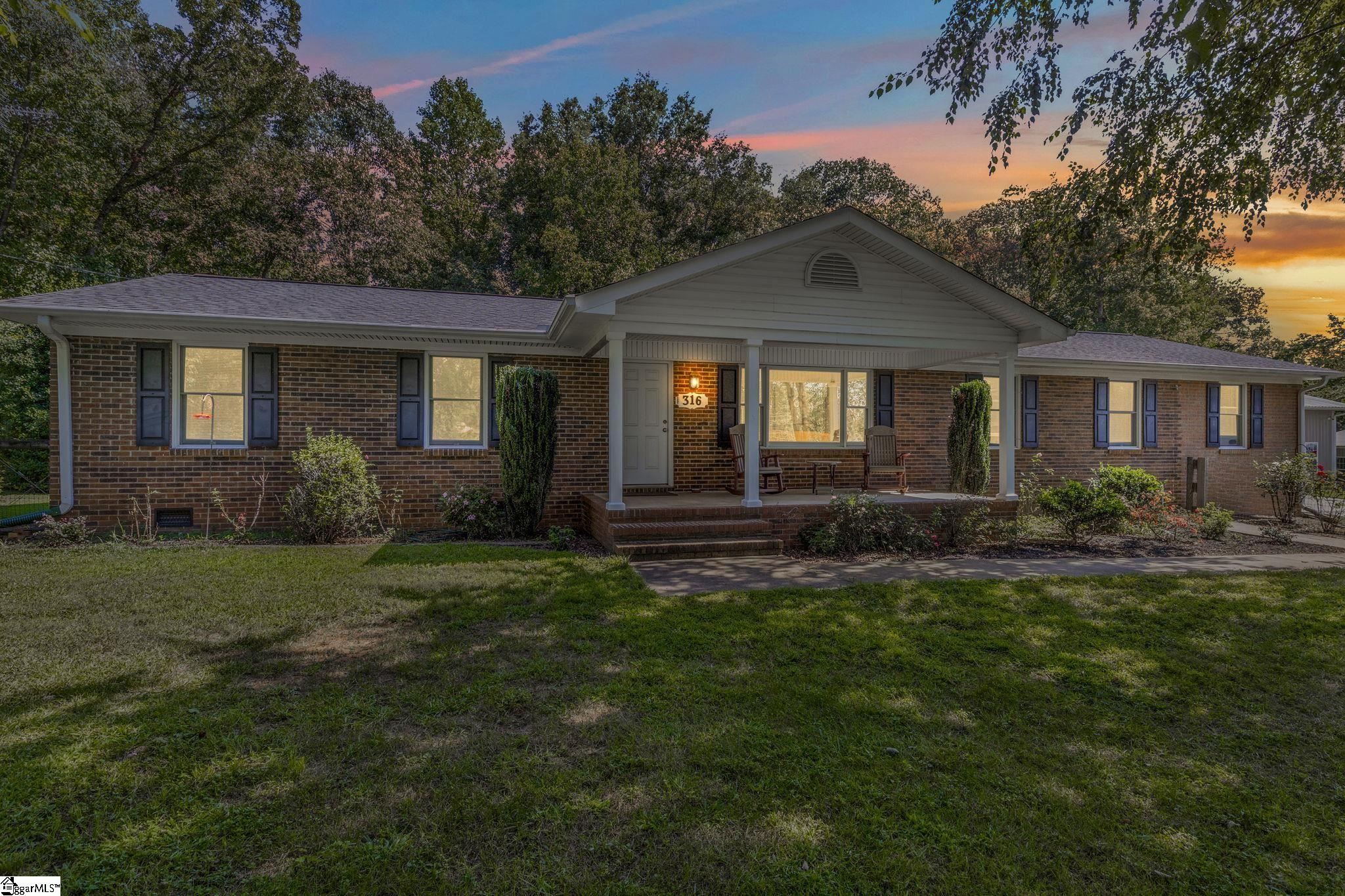 316 Mountain Estates Road Pickens, SC 29671 - Photo 4 of 50