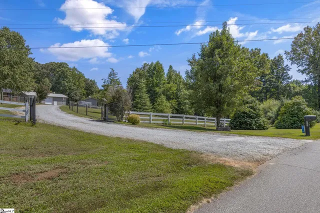 $775,000 | 316 Mountain Estates Road, Pickens, SC 29671