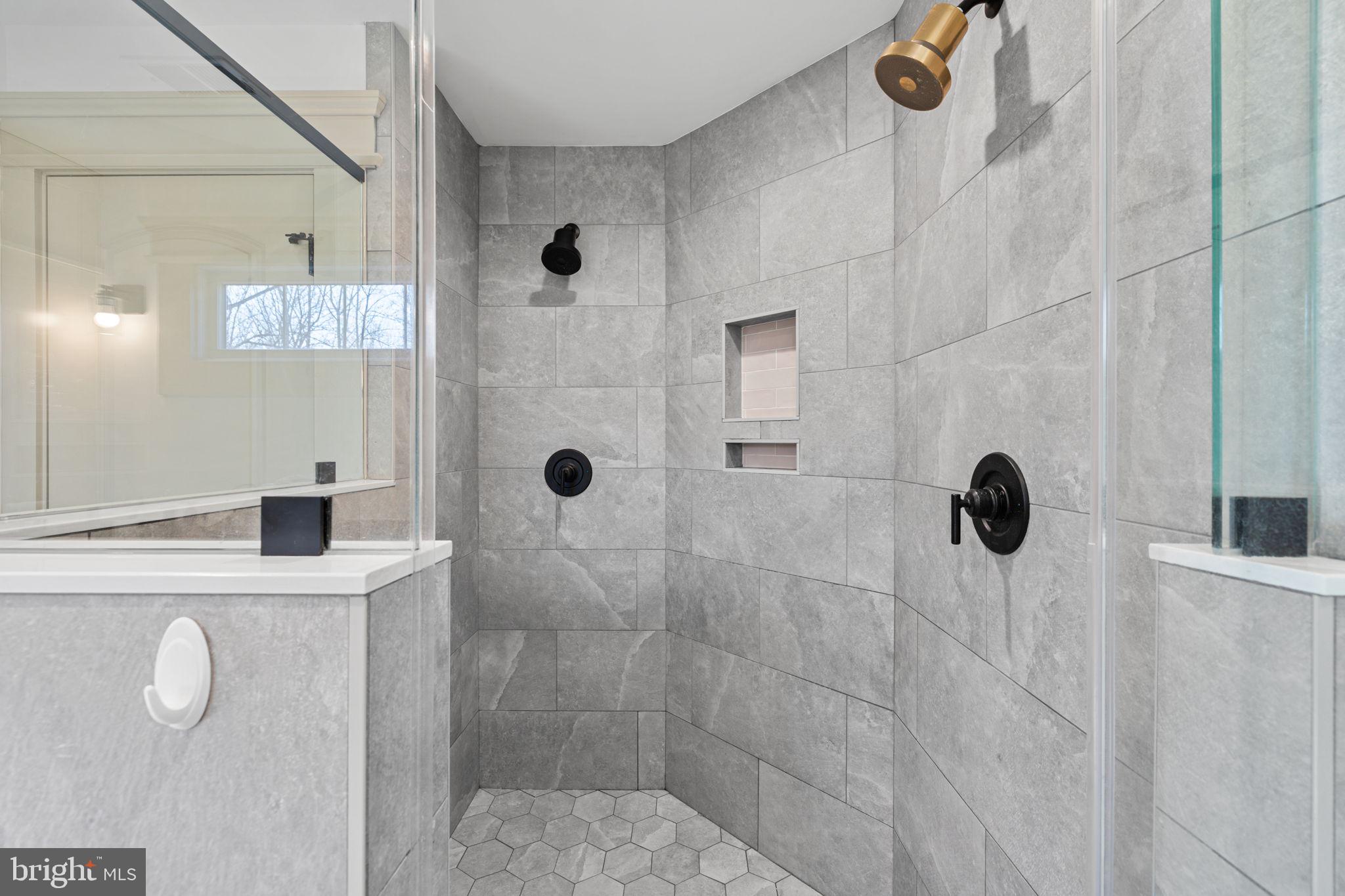 86 Hinsons Ford Road Amissville, VA 20106 - Photo 33 of 64 a bathroom with a shower