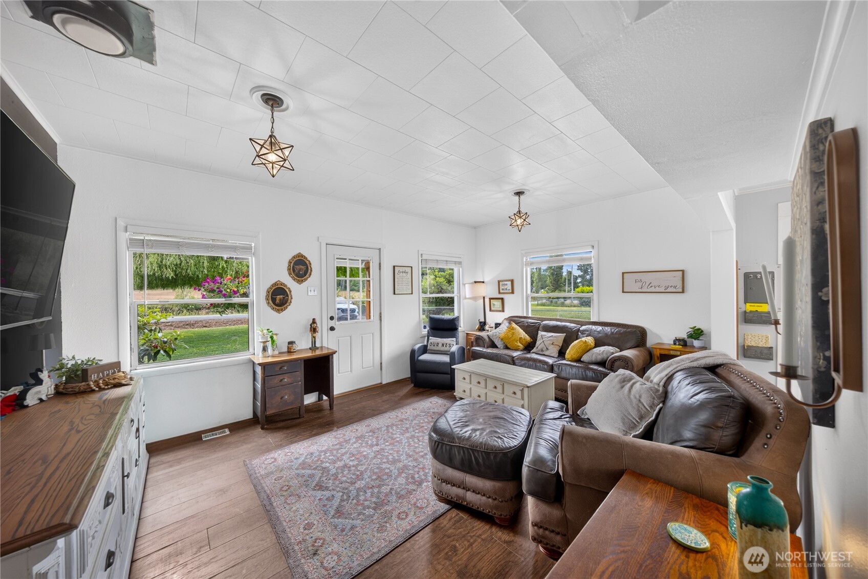 12951 Satterlee Road Anacortes, WA 98221 - Photo 8 of 36