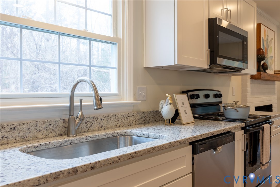 6641 Wilton Road Chesterfield, VA 23832 - Photo 6 of 32 Gallery Image 6