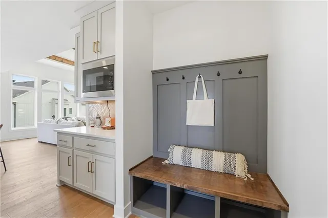 $679,900 | 4331 Northeast Hideaway Drive, Lee's Summit, MO 64064