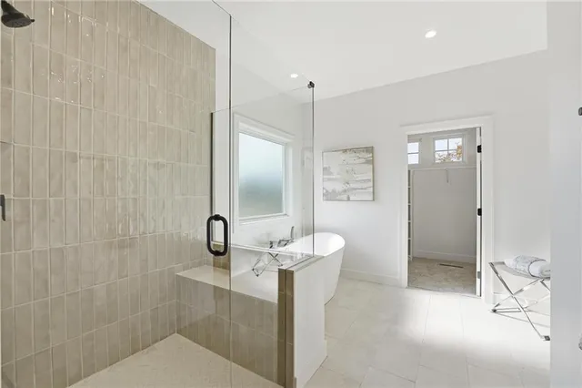 $679,900 | 4331 Northeast Hideaway Drive, Lee's Summit, MO 64064