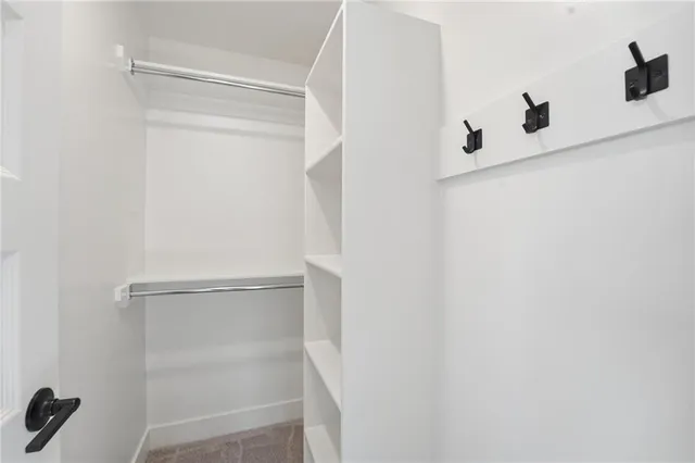 $679,900 | 4331 Northeast Hideaway Drive, Lee's Summit, MO 64064