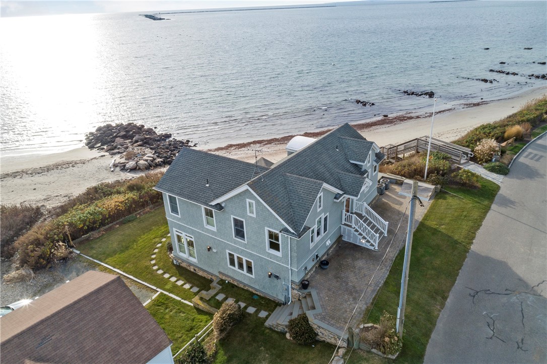 22 Shore Road Narragansett, RI 02882 - Photo 3 of 50