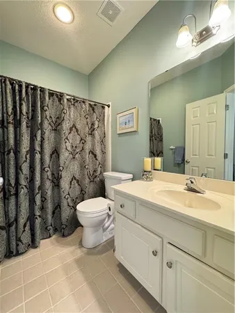 $450,000 | 6112 Northwest 79th Street, Kansas City, MO 64151