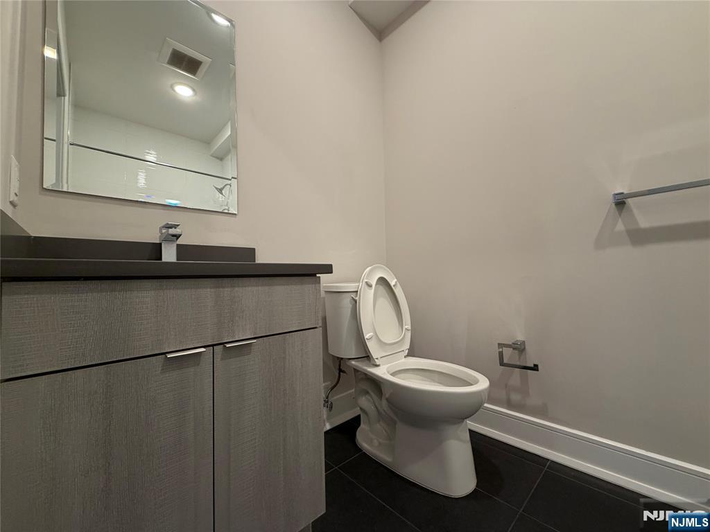 470 Main Street, Unit 620 Fort Lee, NJ 07024 - Photo 12 of 22