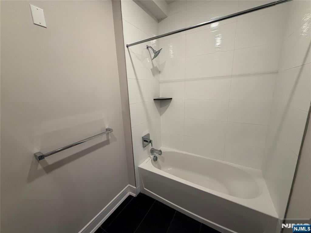 470 Main Street, Unit 620 Fort Lee, NJ 07024 - Photo 13 of 22