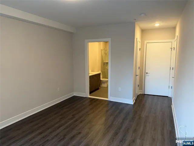 $4,045 | 470 Main Street, Unit 620, Fort Lee, NJ 07024