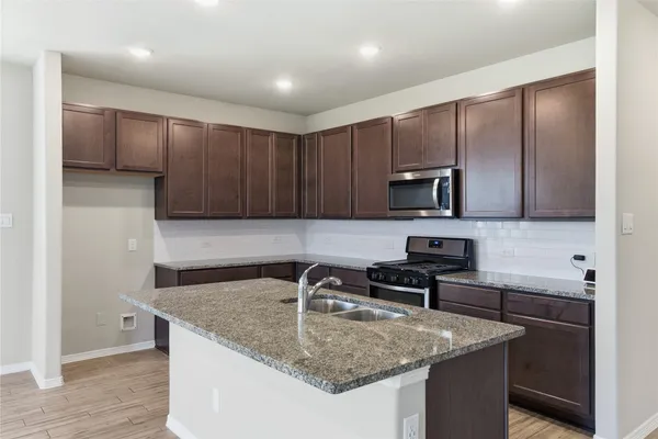 $2,000 | 24715 Oakheath Arbor Lane, Houston, TX 77336
