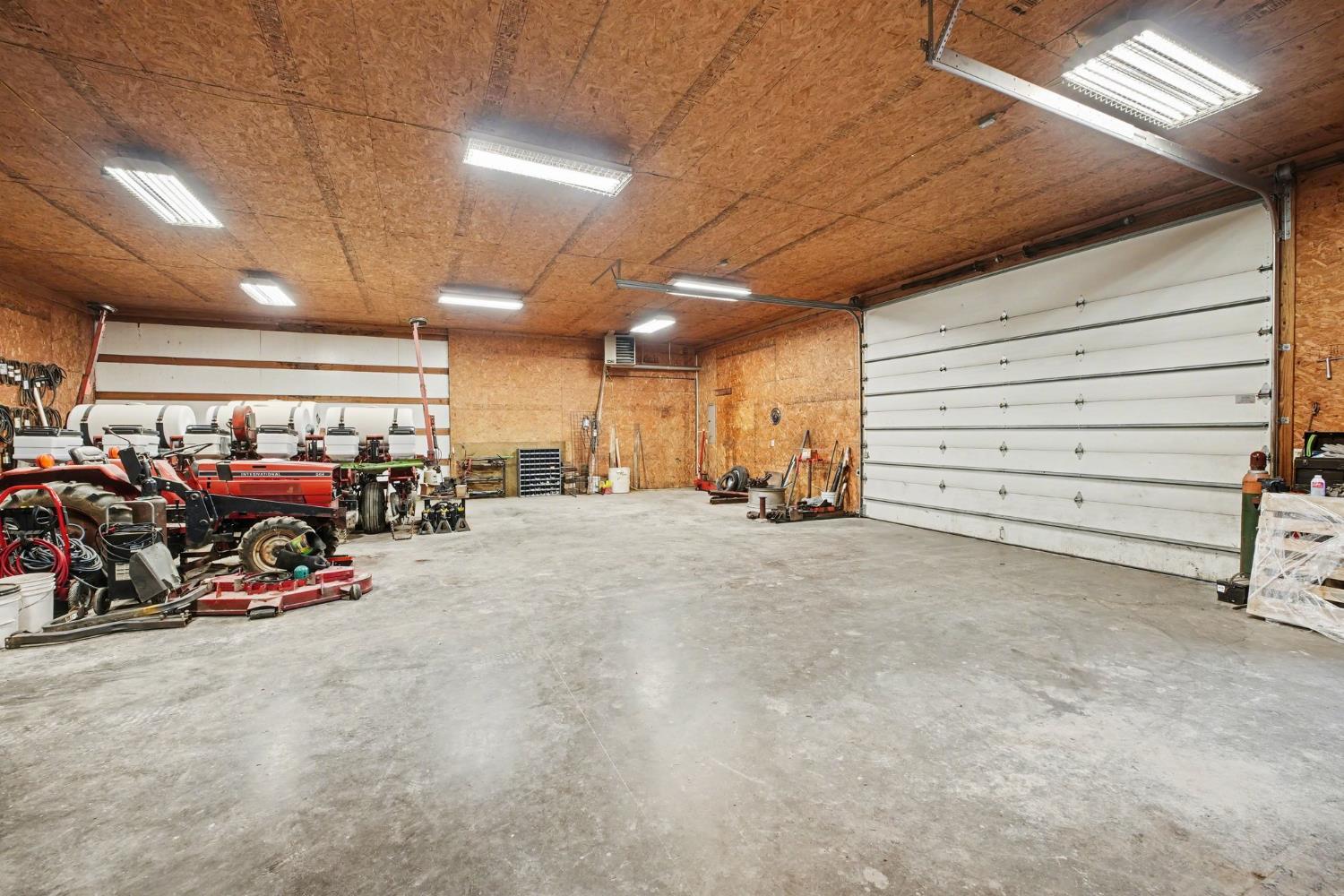 14071 Goodner Road Dillsboro, IN 47018 - Photo 3 of 45