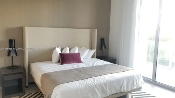 $2,500 | 4010 South Ocean Drive, Unit R301, Hollywood, FL 33019